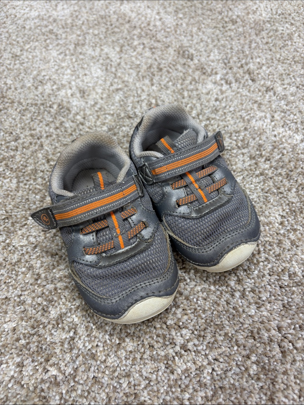 Stride rite turbo sneakers size 5